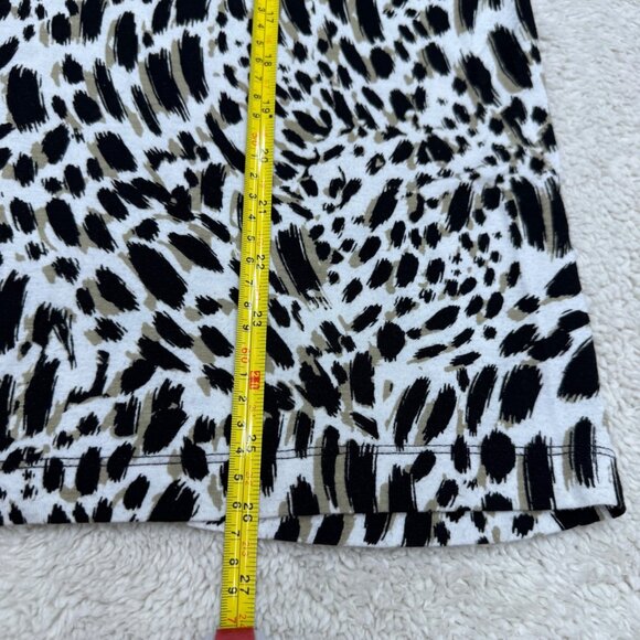 Chico's Women's LS V-Neck Button Front Cardigan Top Animal Print, Size 2 /US L - Picture 6 of 7